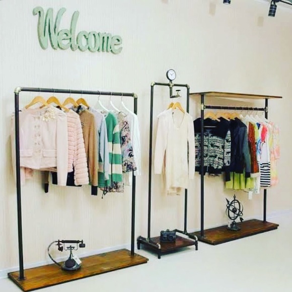 Meet your Posher, The Little Loop - Picture 2 of 7